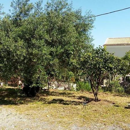 Christos On The Hill * Gastouri (Corfu)
